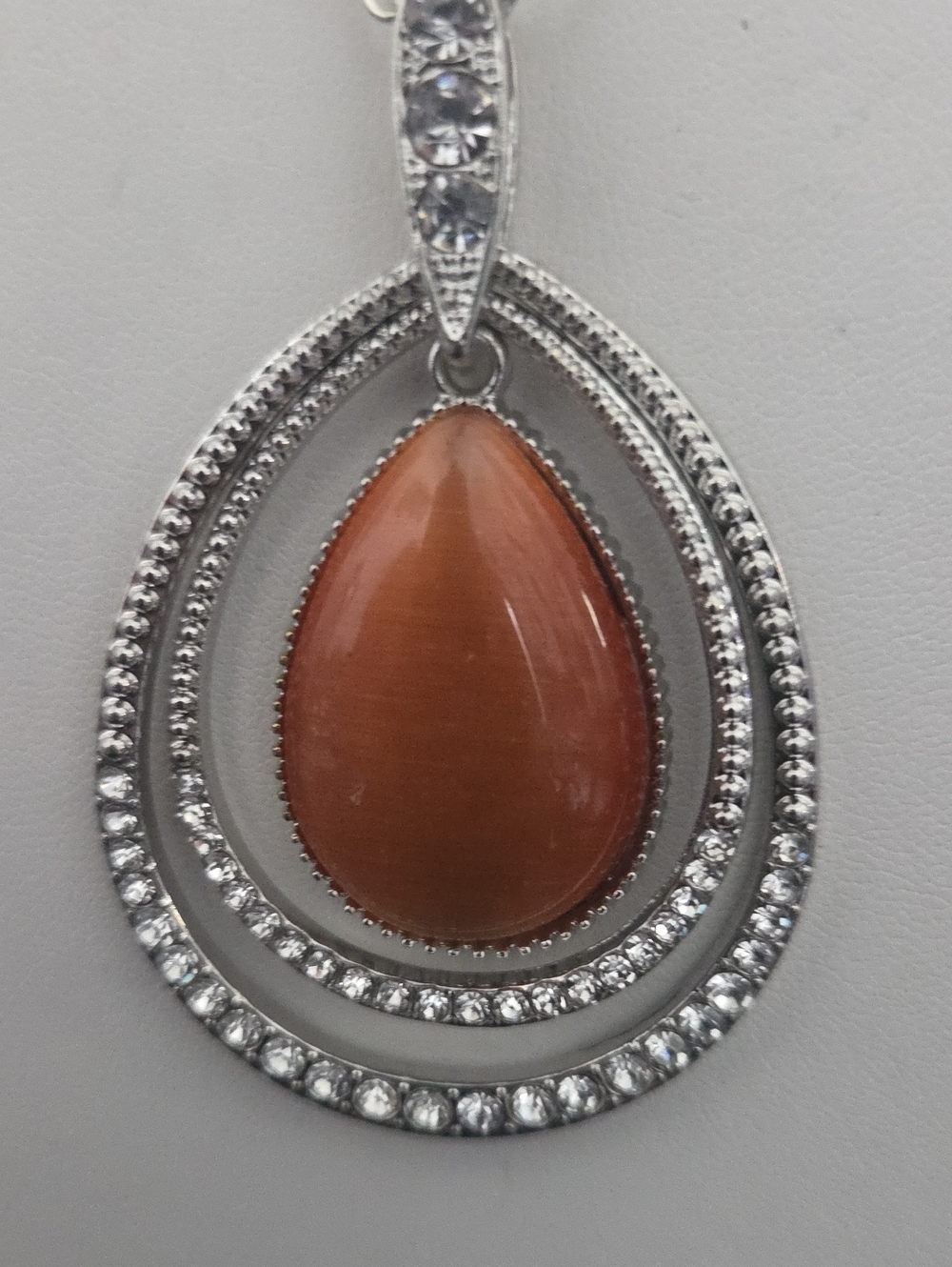 Paparazzi Glow And Tell Orange Necklace NWT